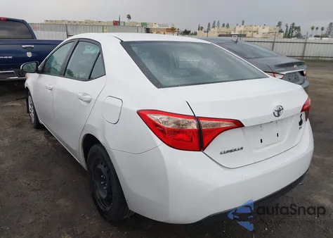 2018 Toyota Corolla Le из США, поврежденный, VIN 5YFBURHE7JP756661